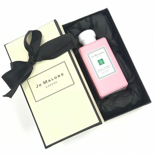  Jo Malone Green Almond & Redcurrant Limited Edition  2  в магазине Парфюм Питер 